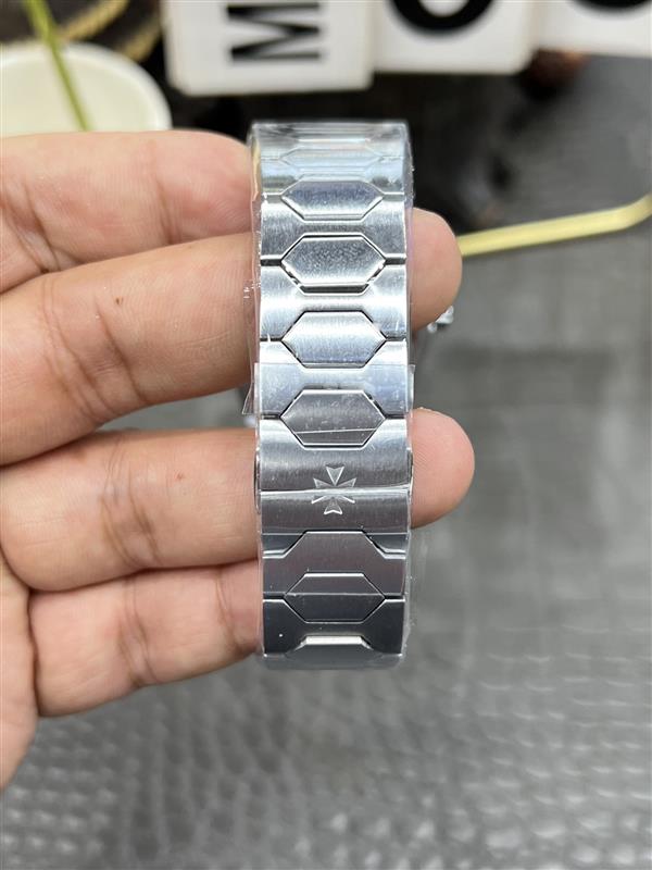 202663213927794 200
